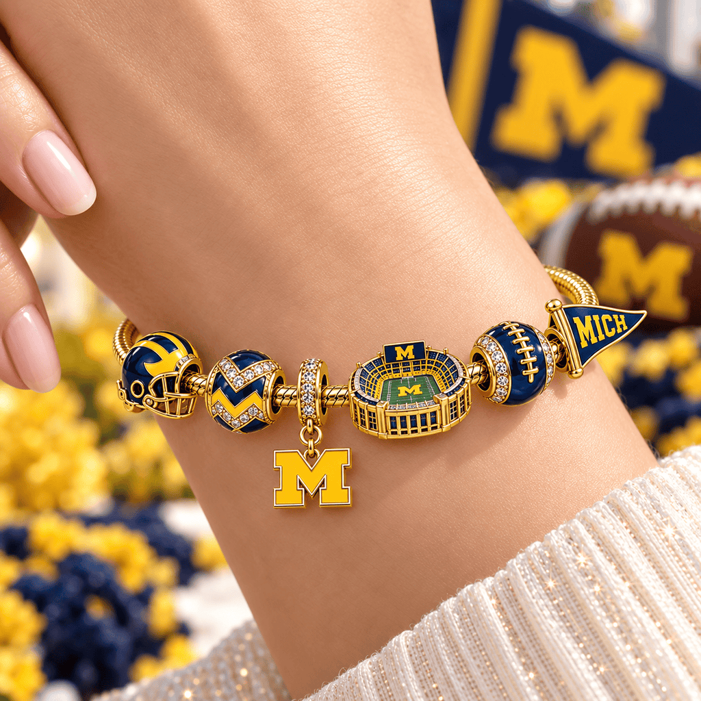 MWR Gold Charm Bracelet Set NHVH